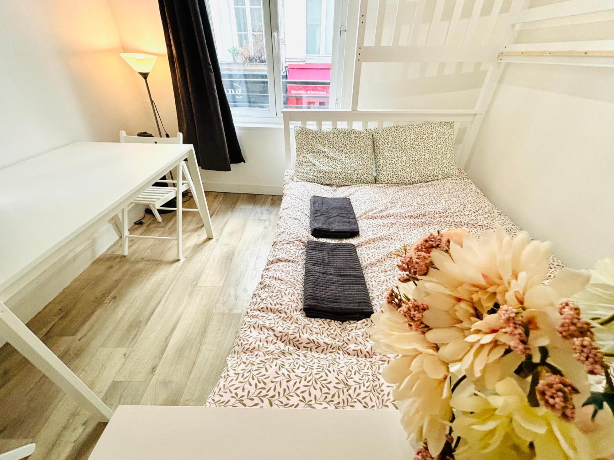 Dream Dwell Paris - Cozy Family Studio Near Quartier Marais Iiie פריז מראה חיצוני תמונה