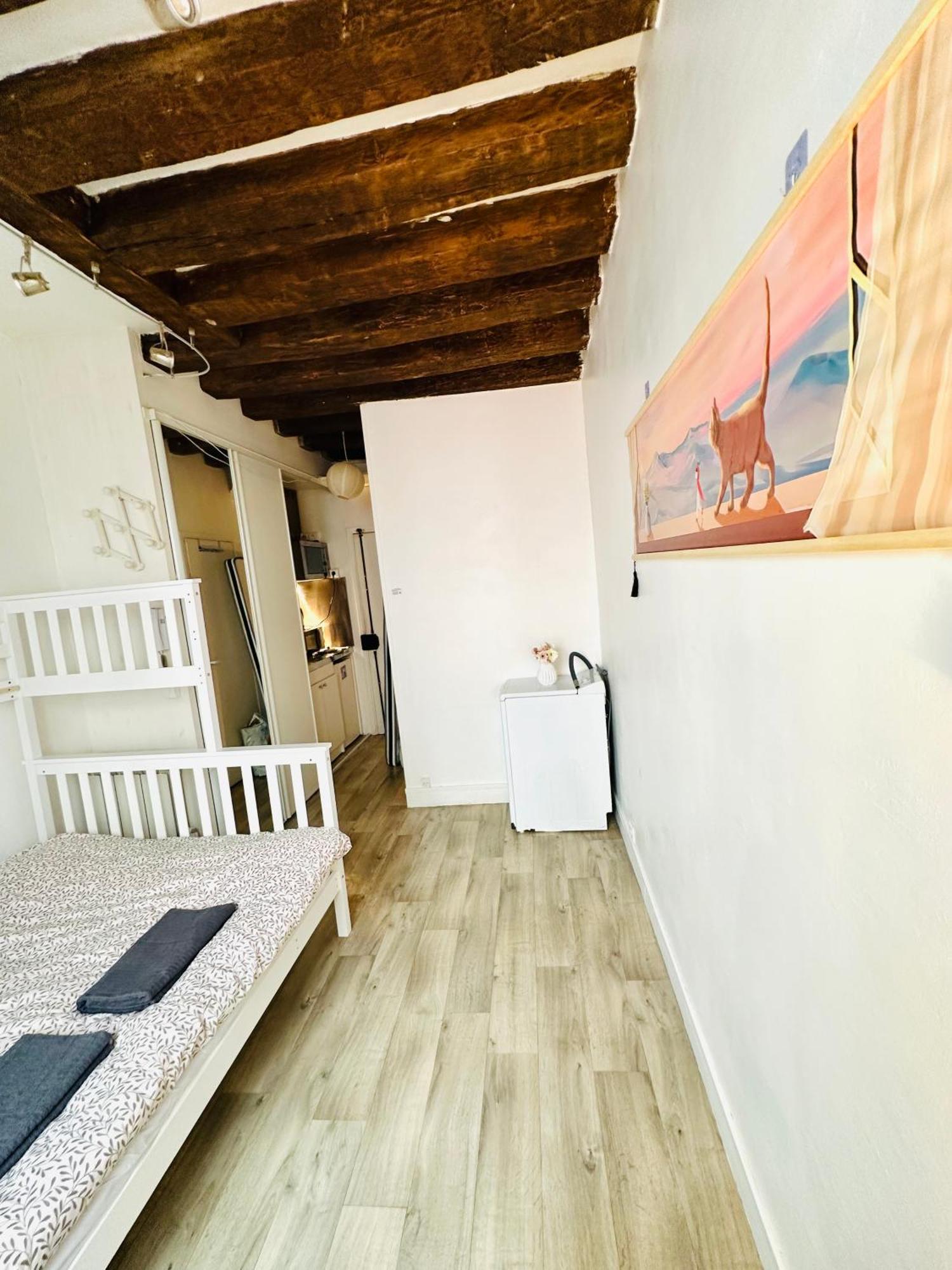 Dream Dwell Paris - Cozy Family Studio Near Quartier Marais Iiie פריז מראה חיצוני תמונה